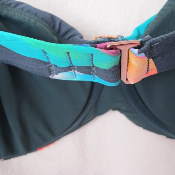 NWT - Calia Pleated Panel Underwire Swim Top - 34D - Picture 11 of 12